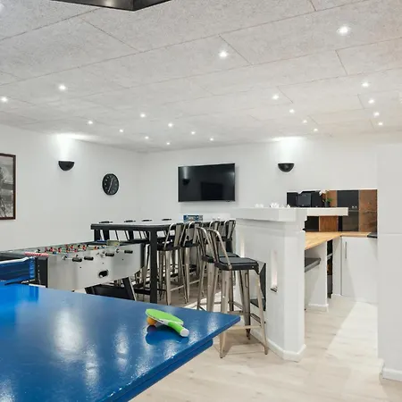 In With Sauna Nyaraló *