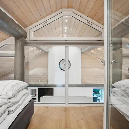 In With Sauna 度假居 *