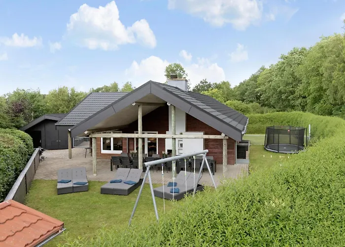 In With Sauna Holiday home Farvang